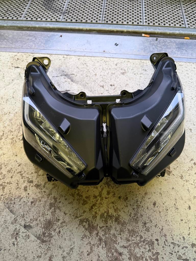 Koplamp Honda X-ADV, Motoren, Ophalen of Verzenden, Gebruikt