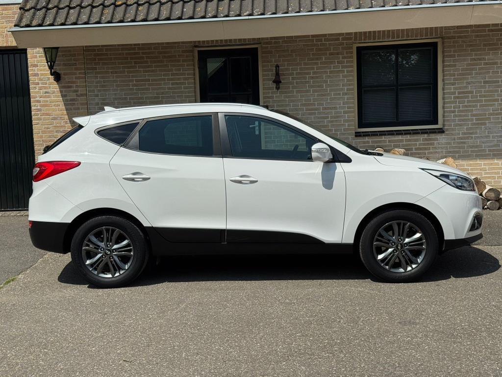 Hyundai ix35 | PANO |NAVI |CRUISE 1.6i GDI Business Edition, Auto's, Hyundai, Voorwielaandrijving, Euro 5, 4 cilinders, Leder en Stof