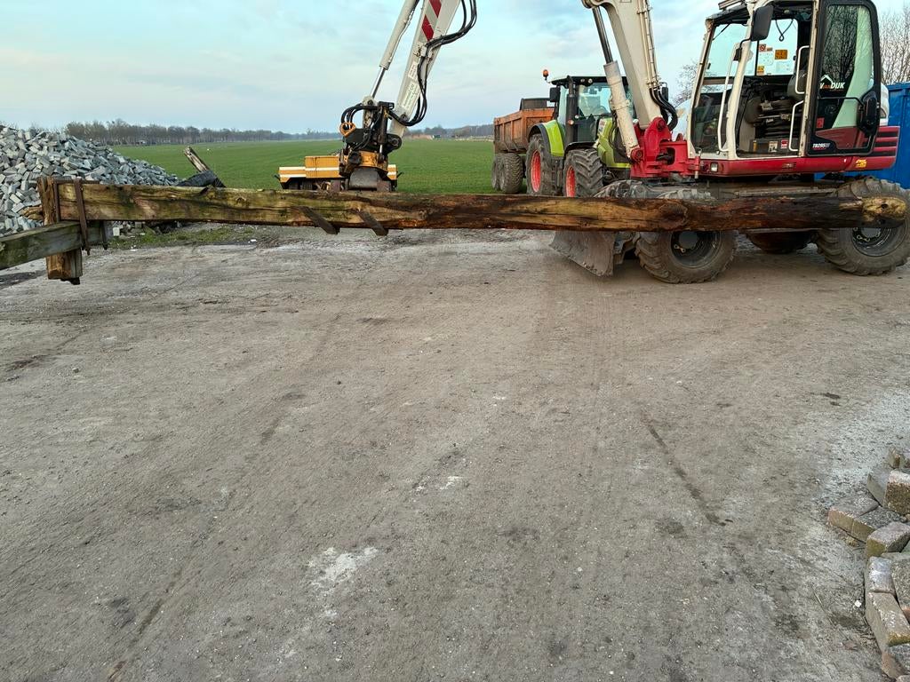 Oude gebinten van circa 8 meter lang, Doe-het-zelf en Verbouw, Hout en Planken, Ophalen, Gebruikt, Balk, Overige houtsoorten
