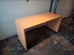 Houten bureau met wielen, Ophalen, Met wielen, Zo goed als nieuw, Bureau