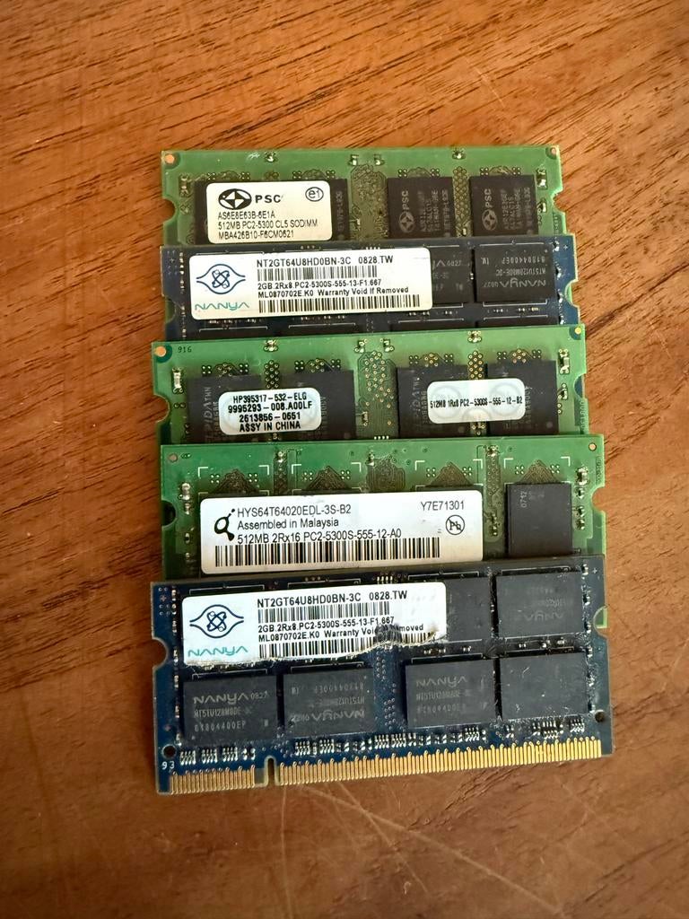 Diverse DDR2 SO-DIMM Geheugenmodules voor Laptops, Computers en Software, RAM geheugen, Gebruikt, Ophalen of Verzenden, DDR2, 2 GB