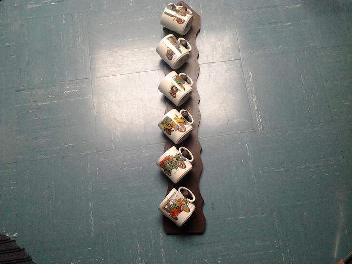 Mokkenrek met 6 mokken, Huis en Inrichting, Keuken | Keukenbenodigdheden, Ophalen of Verzenden