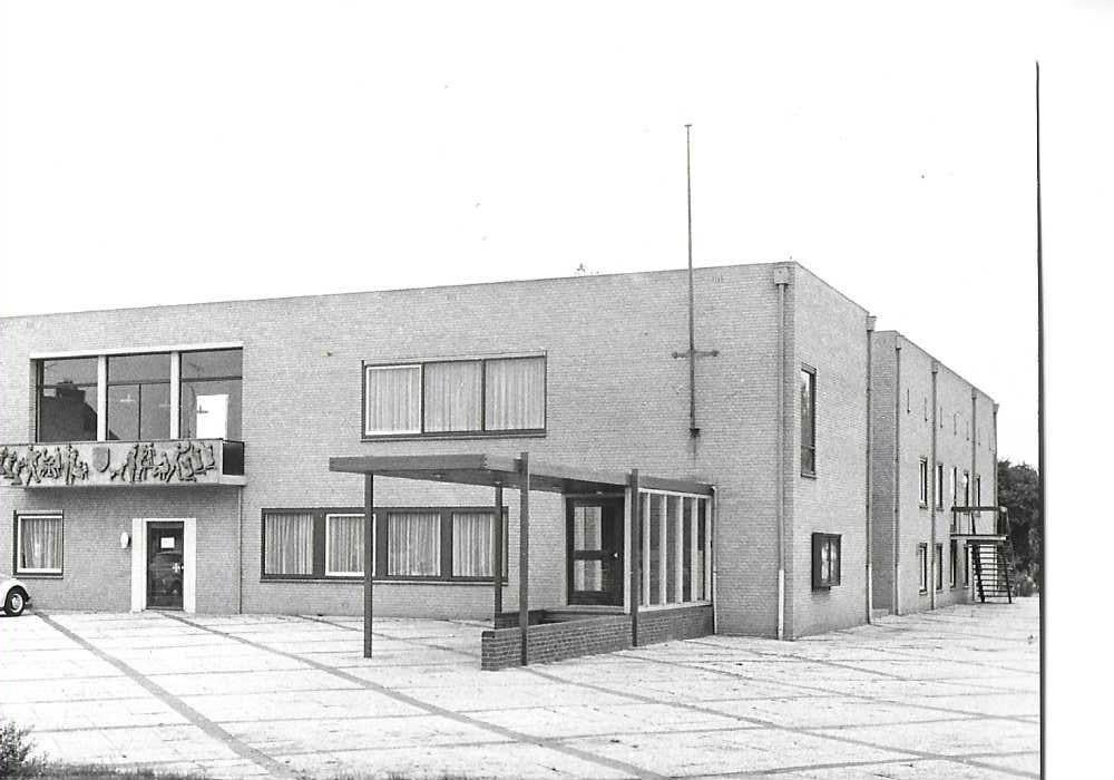 hoornaar  met vw kever  visserslaan 4a, Verzamelen, Ansichtkaarten | Nederland, Verzenden, 1960 tot 1980, Ongelopen, Zuid-Holland
