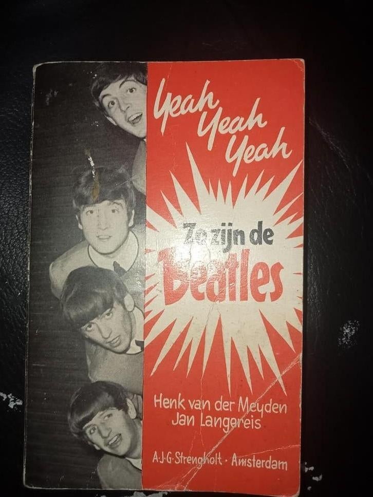 Ze zijn de Beatles! Yeah Yeah Yeah - Origineel Boek, Ophalen of Verzenden, Gelezen, Artiest, Henk van der Meyden, Jan Langereis