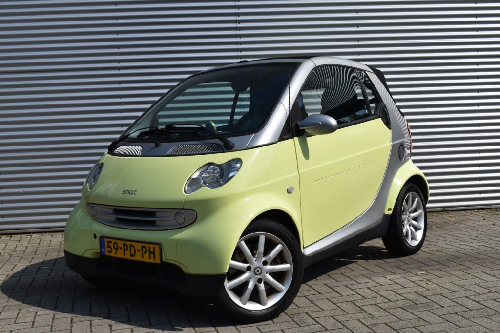 Smart FORTWO CABRIO 0.7 AUT. PASSION / YOUNGTIMER REGELING, Achterwielaandrijving, Cabriolet, 61 pk, Origineel Nederlands