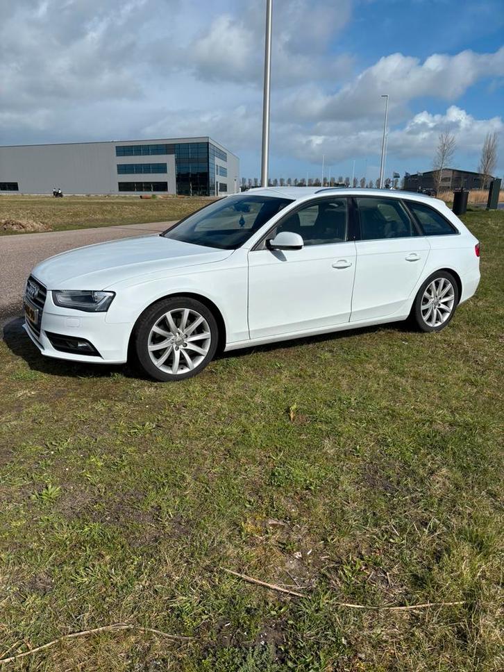 Audi A4 1.8 Tfsi 125KW Avant Multitr. 2014 Wit, Auto's, Audi, Particulier, A4, Benzine, B, Stationwagon, Automaat, Origineel Nederlands