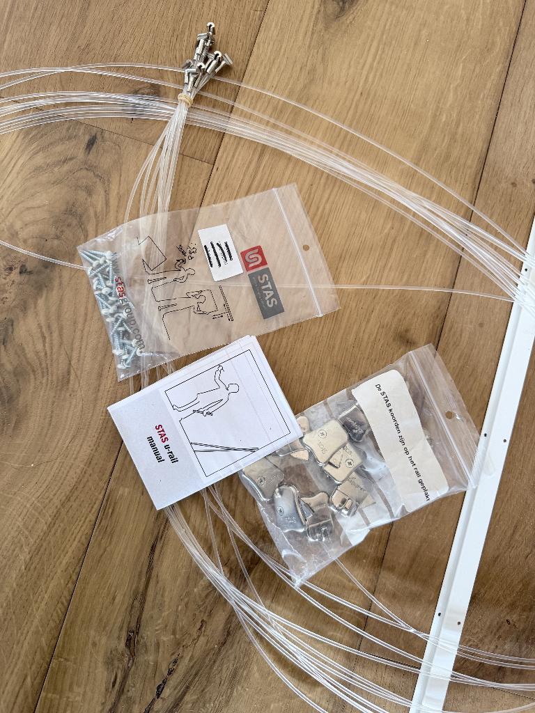 STAS U-rail ophangsysteem 200 cm met 10 koorden, Ophalen, Nieuw, 125 cm of meer, Schilderij