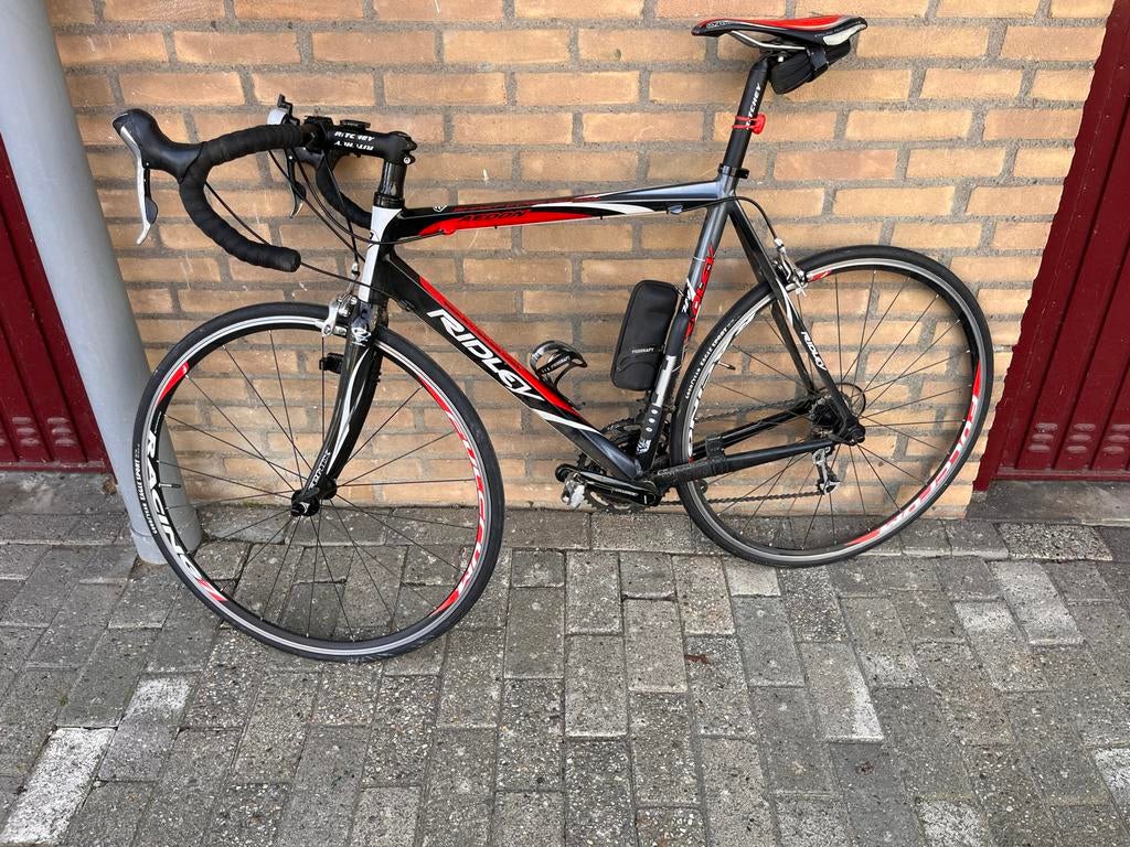 2 Ridley Aedon racefietsen - Goed onderhouden, Fietsen en Brommers, Fietsen | Racefietsen, Gebruikt, Overige merken, Meer dan 20 versnellingen