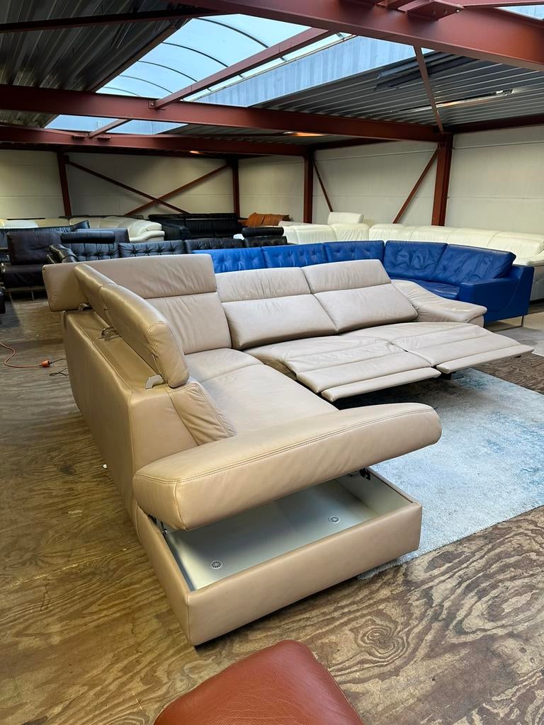 Leren hoekbank relax , hoekbank leer relax bank Z.G.A.N, 2871SK, Mariansoliak8@gmail.com, Ophalen of Verzenden, Zo goed als nieuw