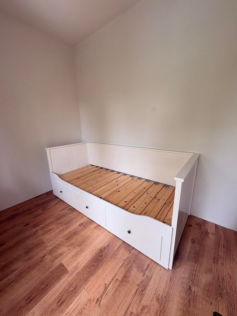IKEA HEMNES bedbank met lades, Ophalen, Wit, Tweepersoons, Zo goed als nieuw