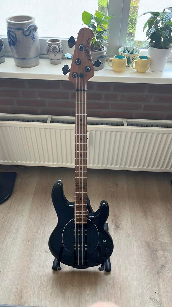 Musicman stingray hh zwart, Muziek en Instrumenten, Ophalen, Gebruikt, Elektrisch