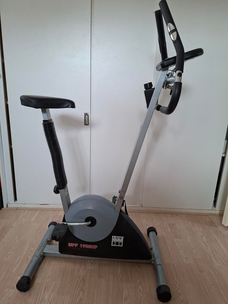 Hometrainer MPF 1900HP - Ideaal voor thuisworkouts, Sport en Fitness, Ophalen