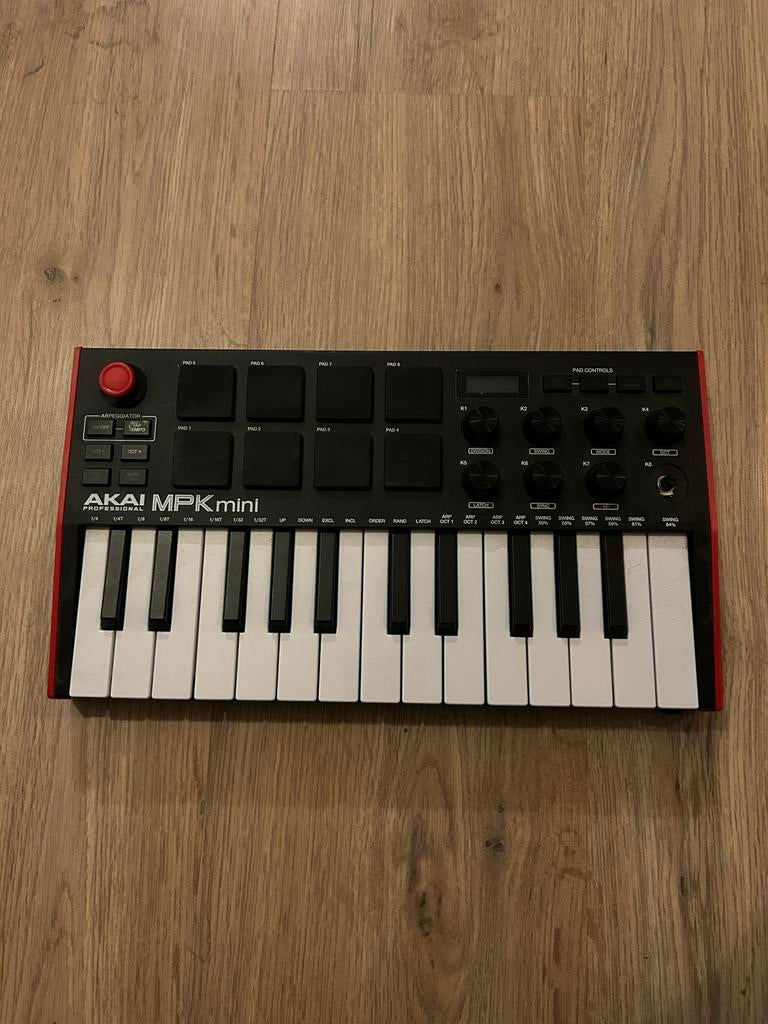Akai MPK mini keyboard, Muziek en Instrumenten, Midi-aansluiting, Overige aantallen, Zo goed als nieuw, Ophalen