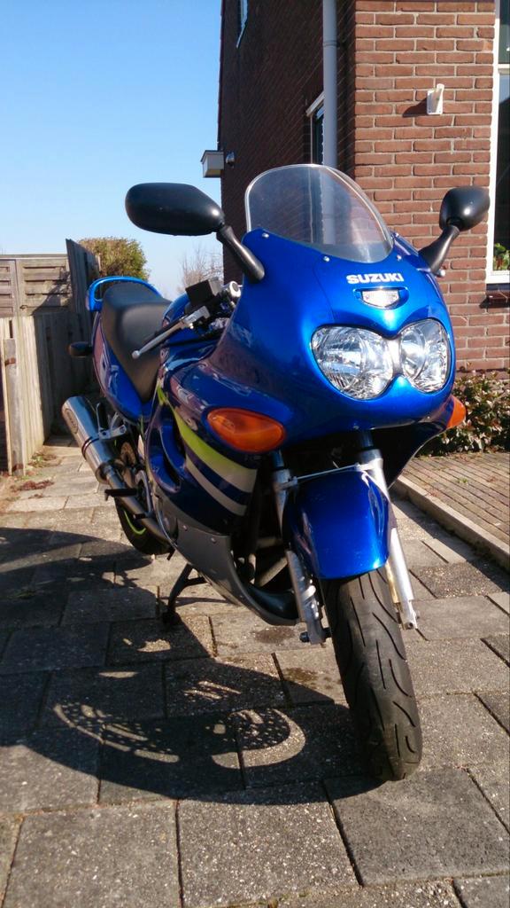 Suzuki Sportmotor - Blauw, Motoren, Motoren | Suzuki, Particulier, Sport, meer dan 35 kW, 4 cilinders, Minimaal motorrijbewijs A1