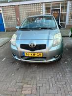 Toyota Yaris 1.3 16V Vvt-i 5DR 2007 Grijs, Auto's, Toyota, Stof, 40 €/maand, Zwart, 4 cilinders