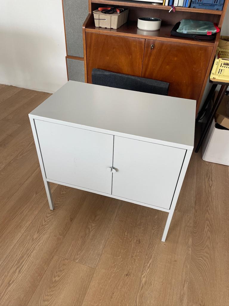 Cabinet LIXHULT - metal kast - Ikea, Ophalen, Minder dan 150 cm, Minder dan 100 cm, Metaal