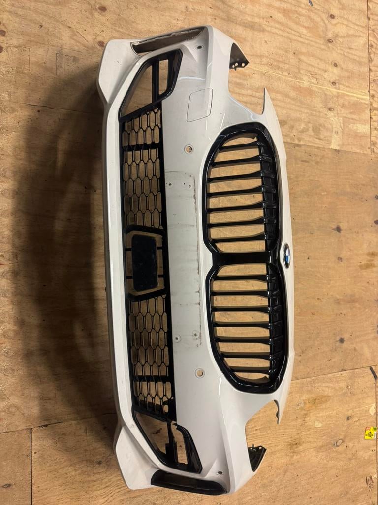 Bmw f40 M pakket voorbumper ibiswit, Ophalen, BMW, Bumper