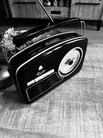 GPO Retro DAB Radio WO140DAB Werkt op Stroom én Batterijen, Verzamelen, Retro, Ophalen of Verzenden, Audio en Video