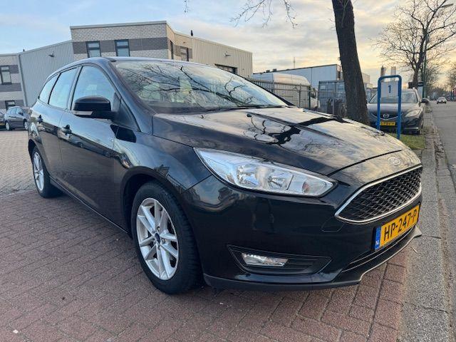 Ford FOCUS Wagon 1.0 125pk Titanium Edition Airco/ECC,Cruise, Stof, Gebruikt, Zwart, Handgeschakeld