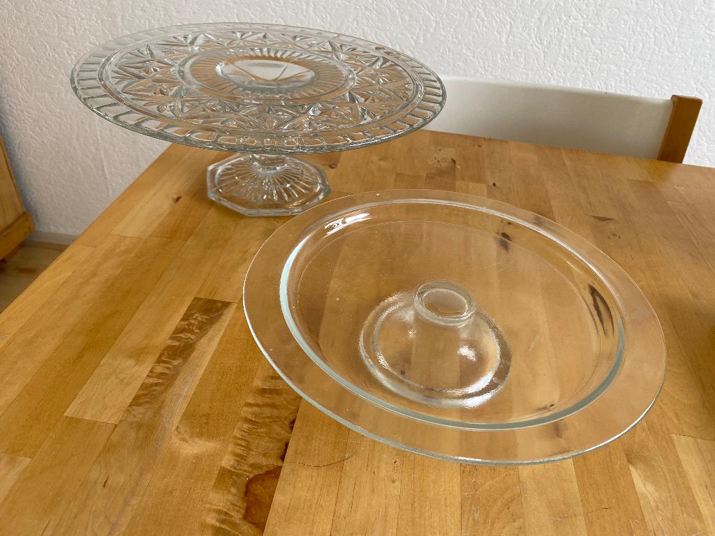 2 vintage glazen taart plateaus groot en medium zgan!, Overige typen, Ophalen of Verzenden, Zo goed als nieuw, Glas