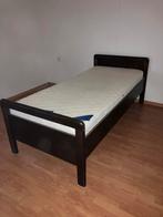 3 eenpersoonsbedden met matrassen, Ophalen, Gebruikt, 90 cm, Eenpersoons