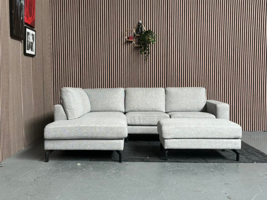 GRATIS LEVERING Hoekbank + Poef Grijs 255x220 GEREINIGD, Huis en Inrichting, Banken | Bankstellen, 250 tot 300 cm, Hoekbank, Ophalen of Verzenden