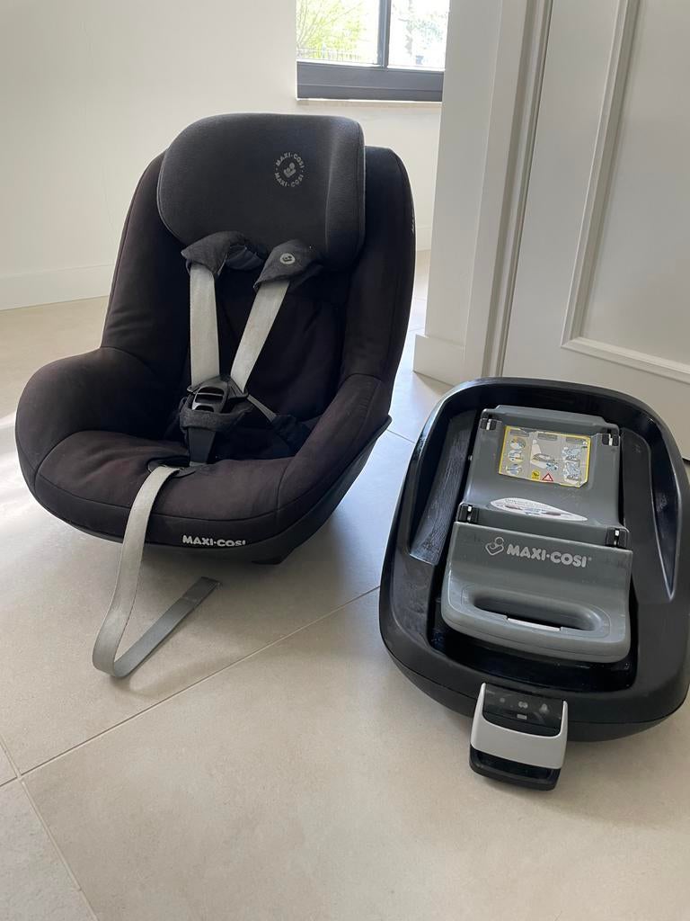 Maxi Cosi Pearl autostoel + Familyfix base, Kinderen en Baby's, Autostoeltjes, Ophalen, Gebruikt, Verstelbare rugleuning, 9 t/m 18 kg
