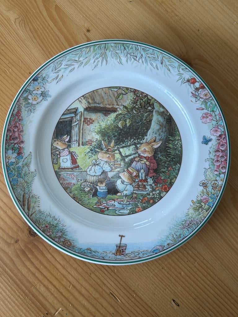 Villeroy & Boch bord, Antiek en Kunst, Antiek | Wandborden en Tegels, Ophalen of Verzenden
