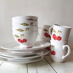 4 Persoons 12 Delig Ontbijtservies Jet ter Steege Cherry, Huis en Inrichting, Keuken | Servies, Ophalen of Verzenden, Zo goed als nieuw