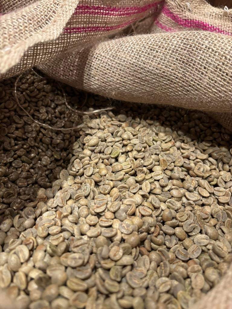 Ongebrande koffie Brasil Mogiana, Witgoed en Apparatuur, Koffiezetapparaten, Ophalen of Verzenden, Zo goed als nieuw, Koffiemachine