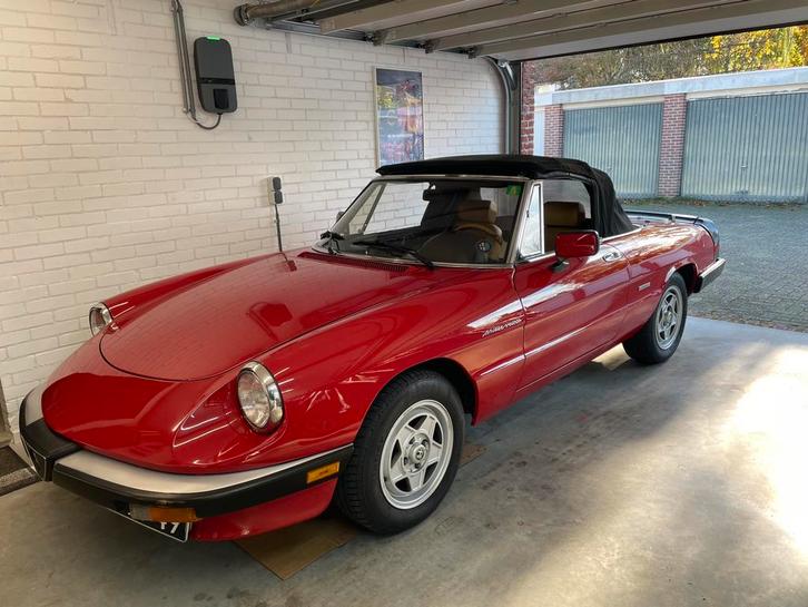Alfa Romeo Spider 1986 Rood, Auto's, Alfa Romeo, Particulier, Spider, Benzine, Cabriolet, Geïmporteerd, Rood, Ophalen