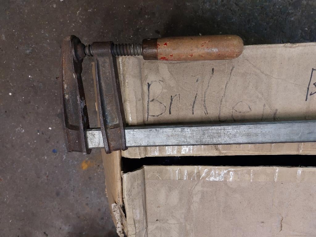 Lijmtangen, Ophalen, Zo goed als nieuw