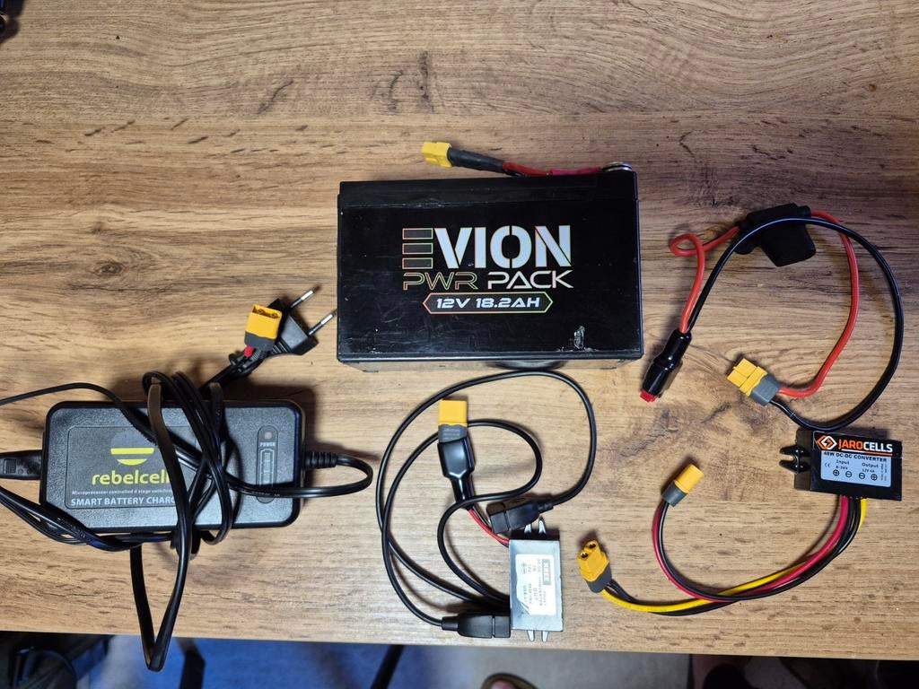 Raptor Evion 18Ah Lithium Accu met Rebelcell en Jarocells, Watersport en Boten, Hengelsport | Karpervissen, Zo goed als nieuw