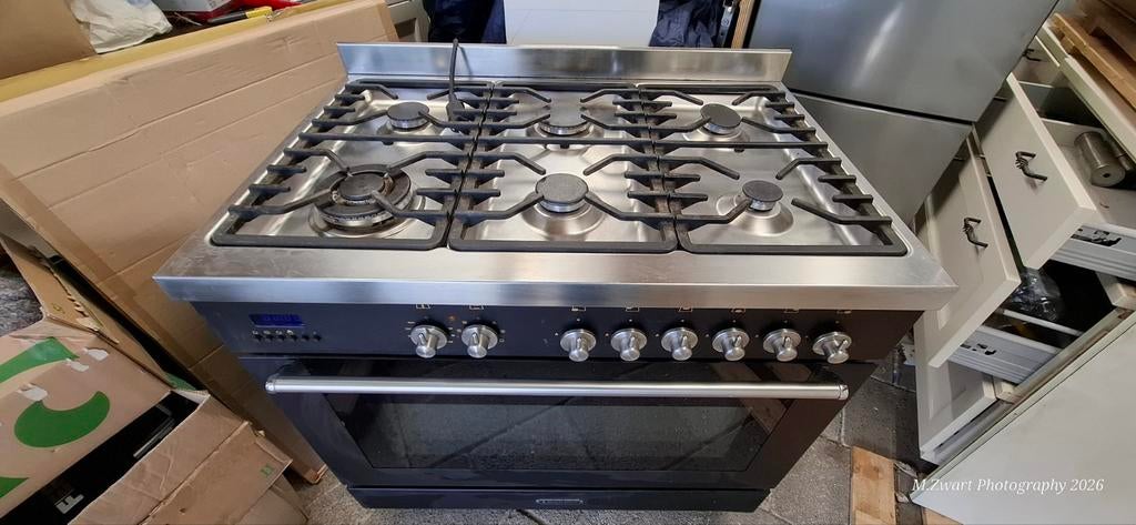 Fratelli Onofri 6-pits gasfornuis met oven 90 cm breed, Witgoed en Apparatuur, Fornuizen, Gebruikt, 60 cm of meer, Ophalen of Verzenden