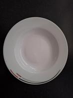 6 diepe borden met subtiel decor, Gebruikt, Keramiek, Ophalen of Verzenden, Bord(en)