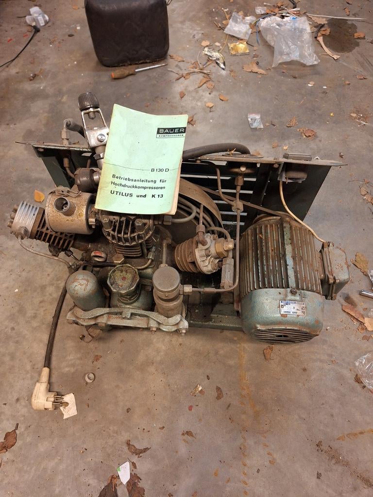 Kleine Perslucht compressor Bauer k13, Watersport en Boten, Duiken, Gebruikt, Overige typen, Ophalen