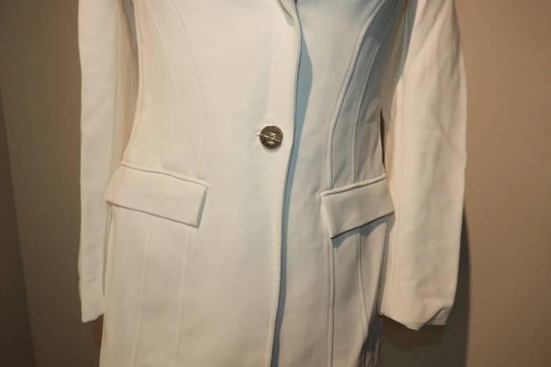 Elisabetta Franchi hagel witte blazer gouden merk knopen, Kleding | Dames, Jasjes, Kostuums en Pakken, Wit, Jasje, Maat 36 (S)