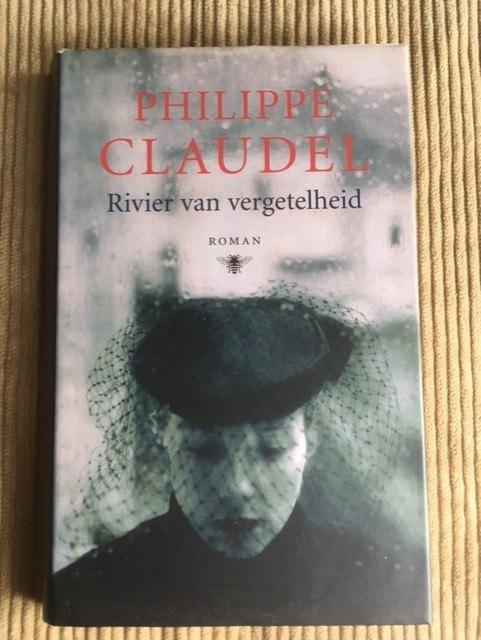Rivier van vergetelheid - Philippe Claudel, Ophalen of Verzenden, Zo goed als nieuw