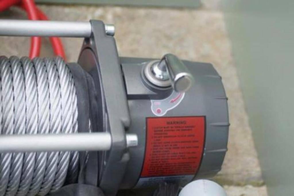 Elektrische lier 12 V 5,9 ton KOMPAKT oprijwagen draadloos, Ophalen of Verzenden, Nieuw