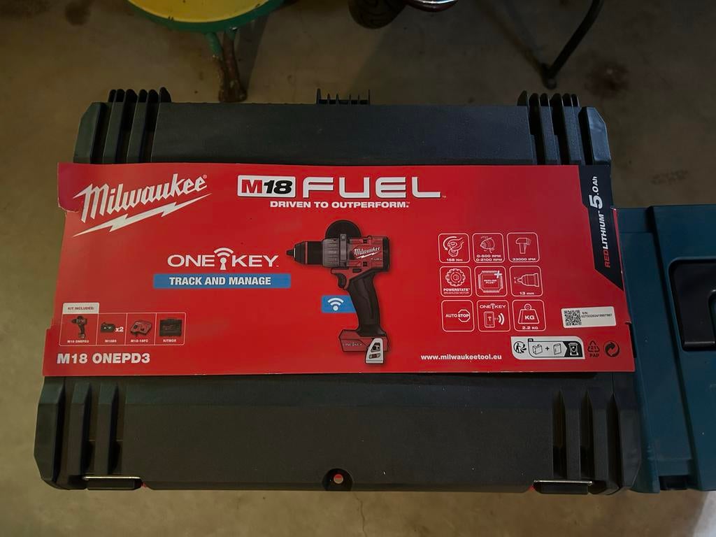 Milwaukee & Makita gereedschap, Ophalen of Verzenden, Gebruikt, 600 watt of meer, Boor- en Schroefmachine