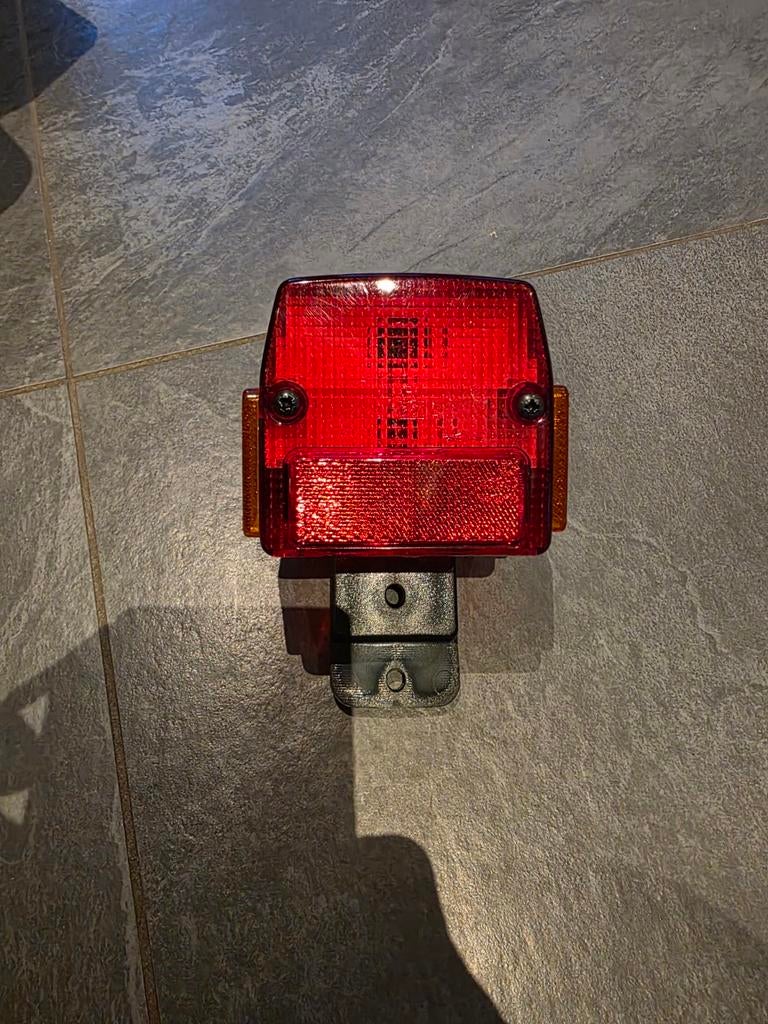 NOS SIM achterlicht puch rider macho, Ophalen of Verzenden, Nieuw, Overige typen