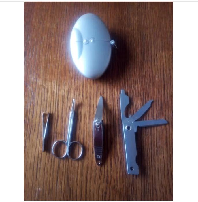 4 delig compacte pedicure setje, Ophalen of Verzenden, Nieuw, Hand- en Voetverzorging