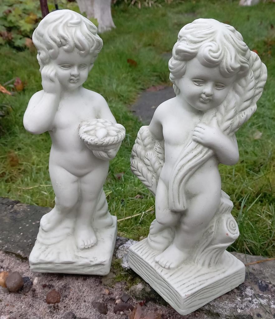 Twee engel beeldjes van porselein, Verzamelen, Beelden en Beeldjes, Ophalen of Verzenden, Zo goed als nieuw, Mens