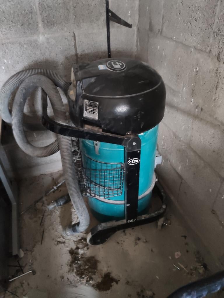 Industriële bouwstofzuiger CFM 127 - Dubbele motor, Ophalen, Gebruikt, Overige typen