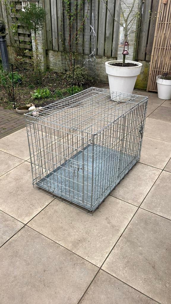 Honden bench  puppybench 2 deuren L 92 H 67 B 59, Dieren en Toebehoren, Hondenbenches, Ophalen, Zo goed als nieuw