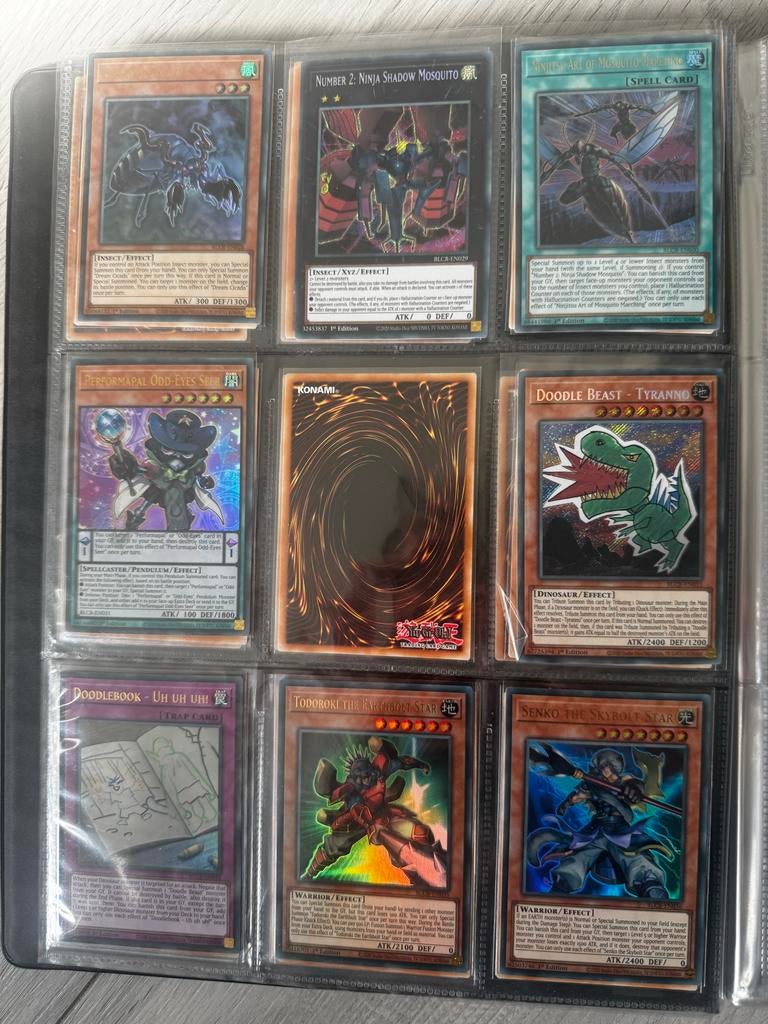 70 Yugioh kaarten Battles of Legend Crystal Revenge + sleeve, Ophalen of Verzenden, Nieuw, Meerdere kaarten, Foil