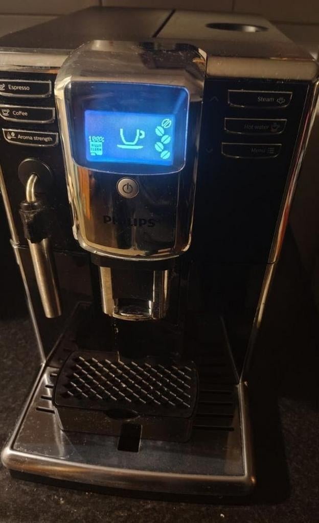 Philips Series 5000 EP5310, Witgoed en Apparatuur, Koffiezetapparaten, Ophalen, Zo goed als nieuw, Espresso apparaat, Gemalen koffie