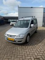 Opel Combo 1.4 benzine rolstoelbus gehandicapte bus, Auto's, Voorwielaandrijving, 49 €/maand, Origineel Nederlands, Bedrijf