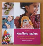 Knuffels Naaien - Kate Haxell - 2013, Boeken, Hobby en Vrije tijd, Ophalen of Verzenden, Gelezen, Poppen maken