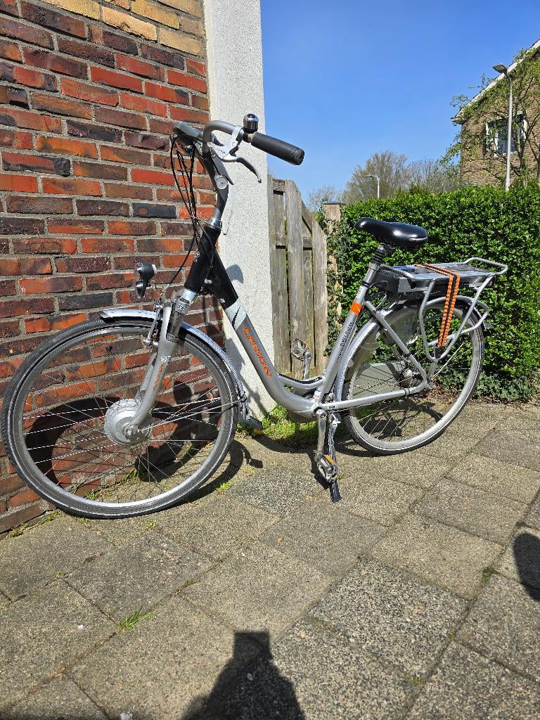 E-bike Union Swift, Fietsen en Brommers, Gebruikt, 51 tot 55 cm, 30 tot 50 km per accu, Ophalen